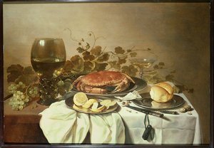 Pequeno-almoço ainda vida com roemer e um caranguejo